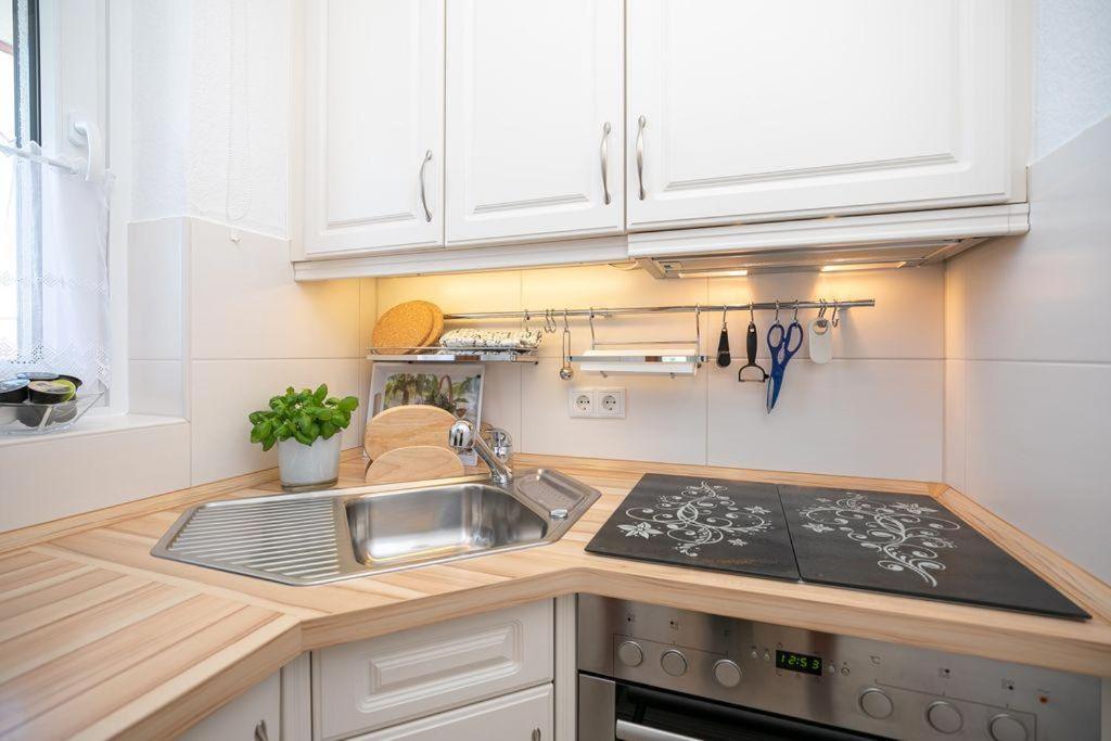 Frische Brise Apartment ดาเมอ ภายนอก รูปภาพ
